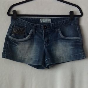 Maurices Short shorts Like New Size 5/6